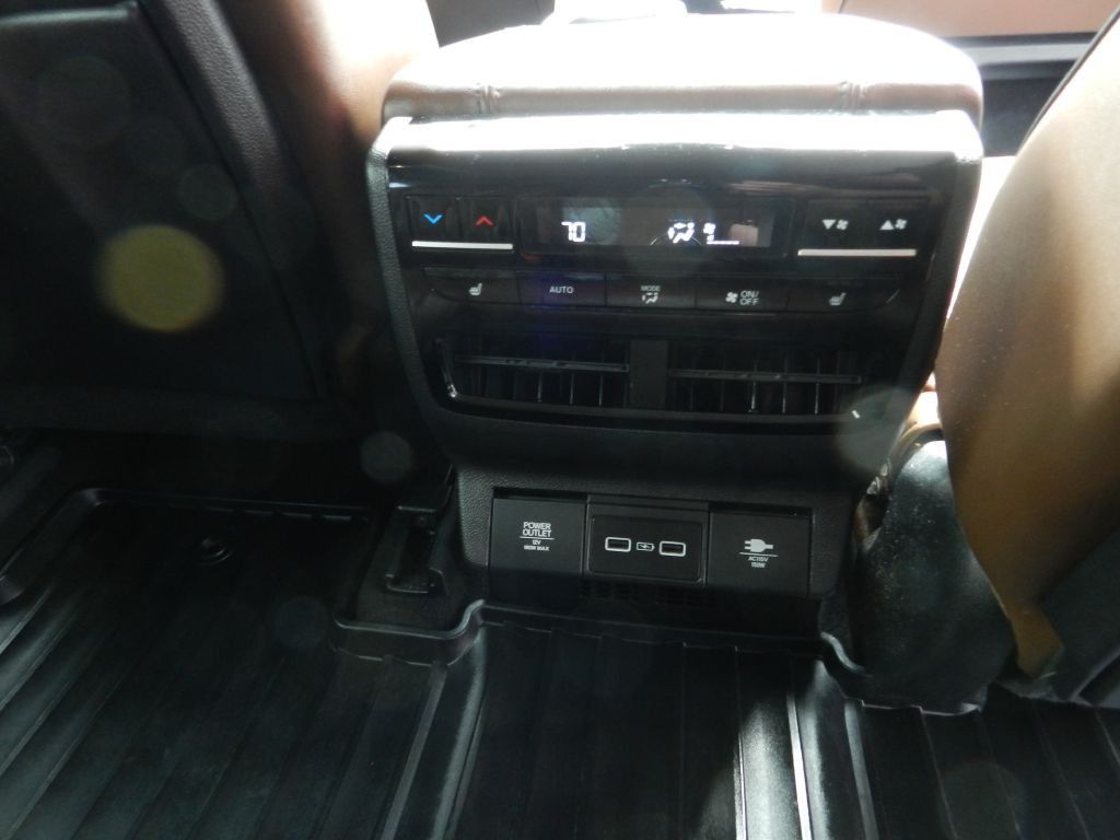 2022 Acura MDX Image 16
