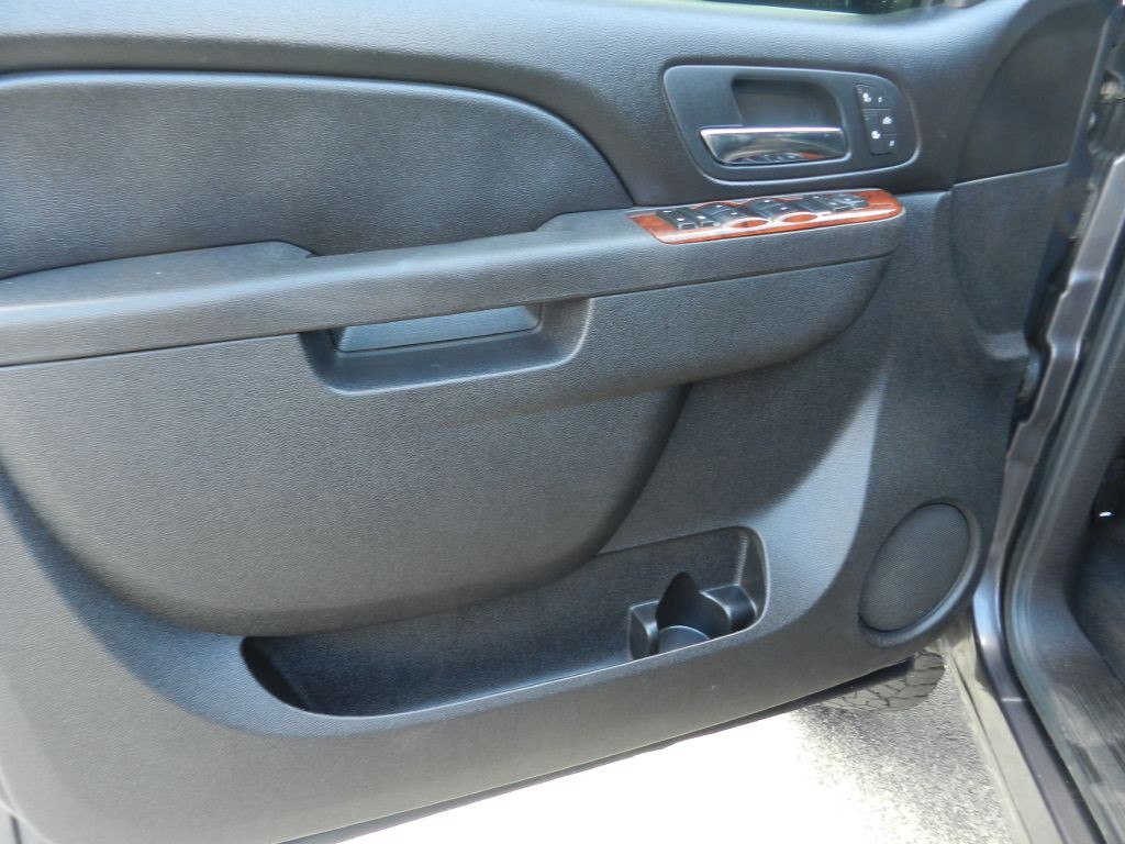 2011 Chevrolet Silverado 1500 Image 16