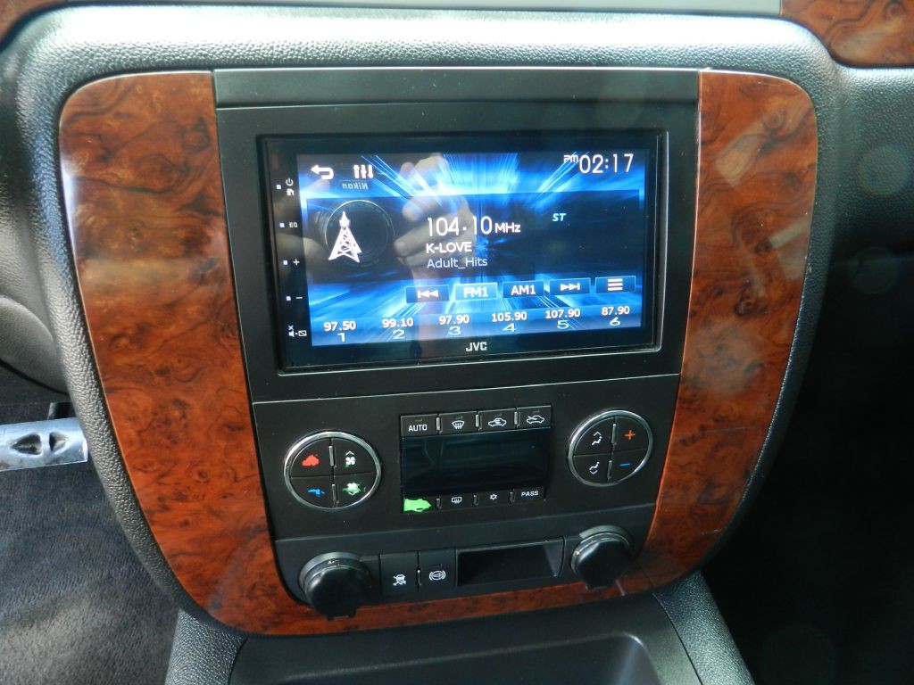2011 Chevrolet Silverado 1500 Image 18