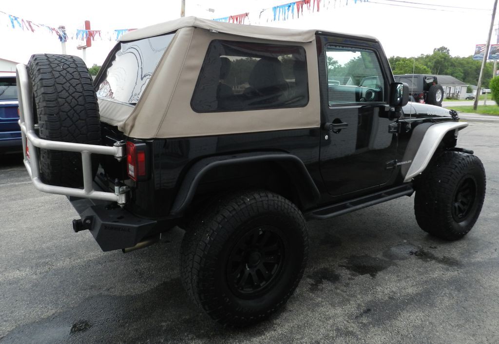 2013 Jeep Wrangler Image 6