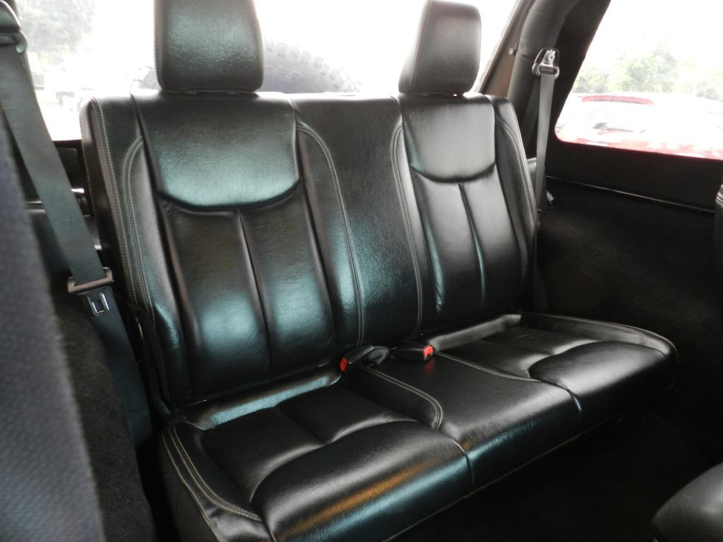 2013 Jeep Wrangler Image 12