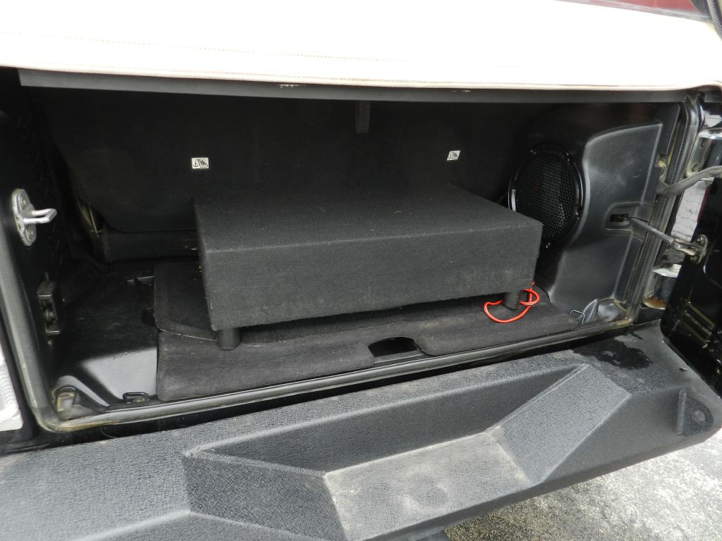 2013 Jeep Wrangler Image 14