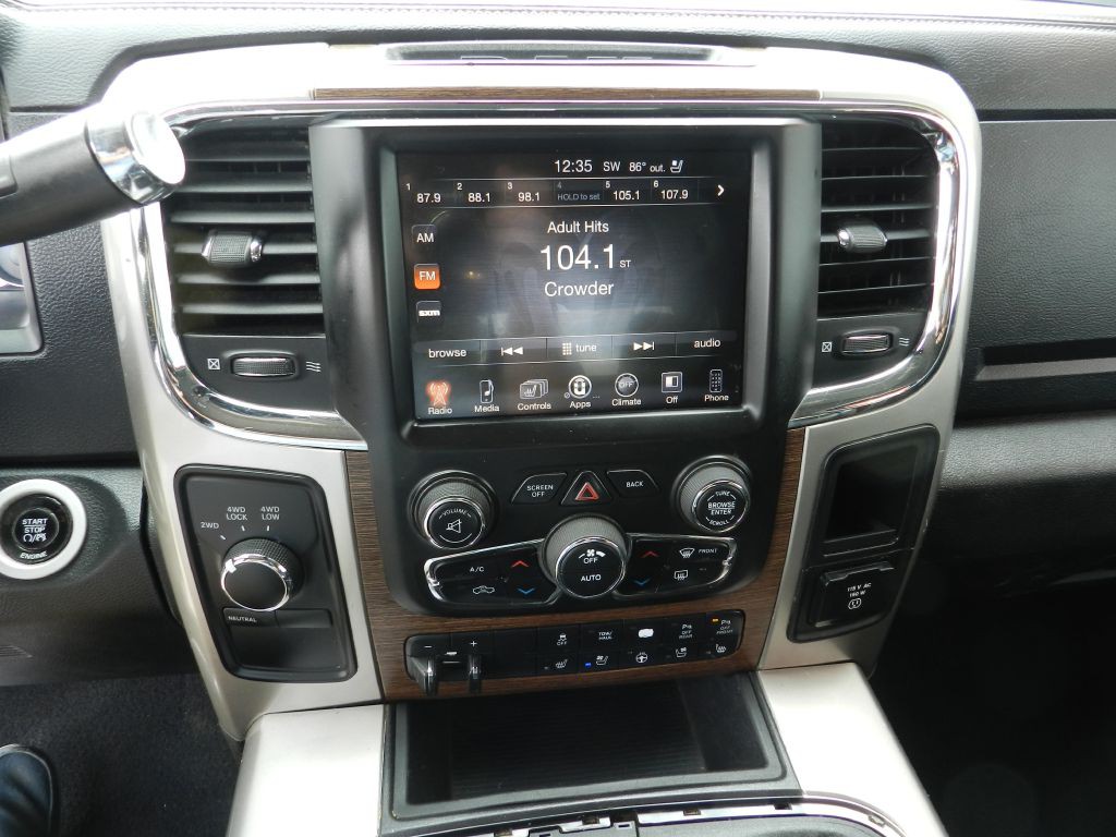 2016 RAM 3500 Image 15