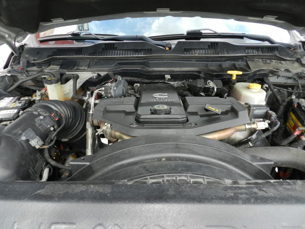 2016 RAM 3500 Image 18