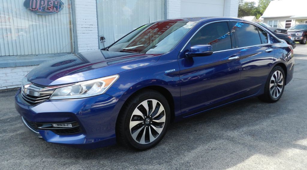 2017 Honda Accord Image 3