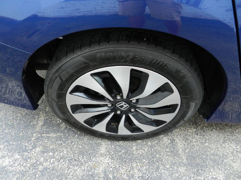 2017 Honda Accord Image 22