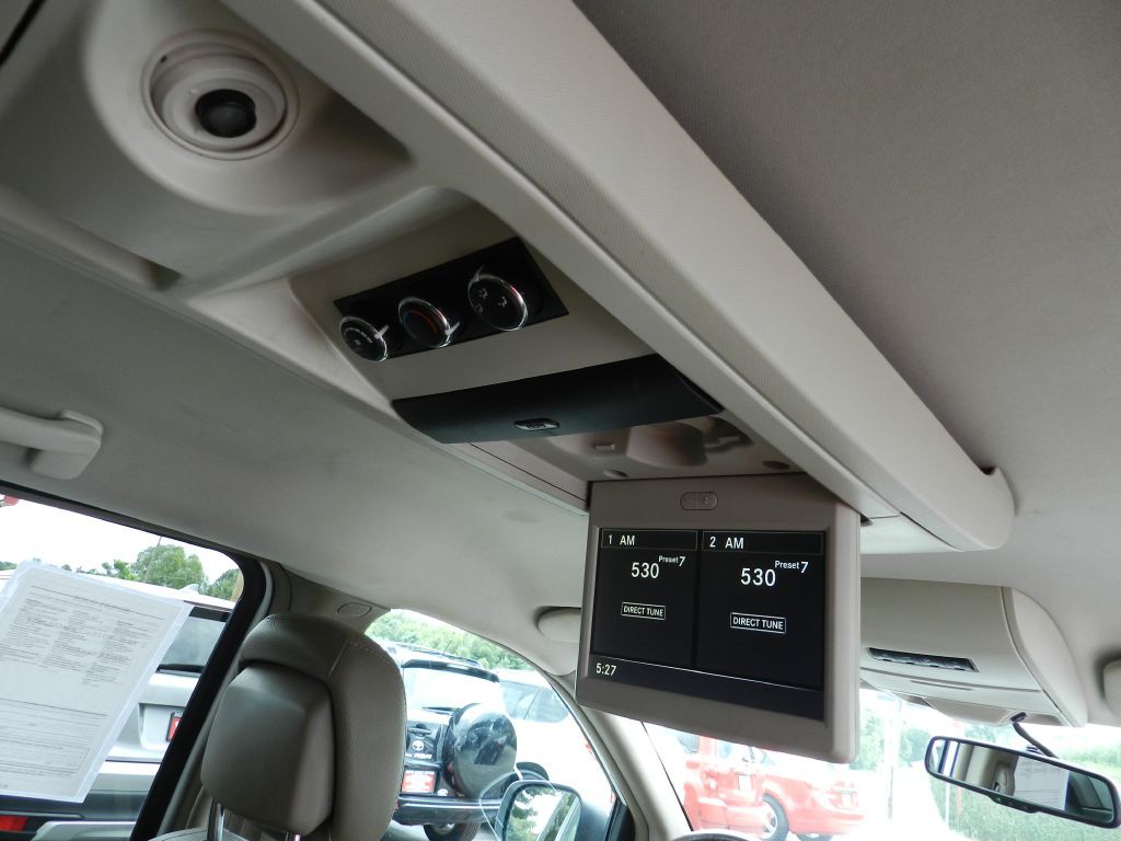 2014 Chrysler Town & Country Image 16