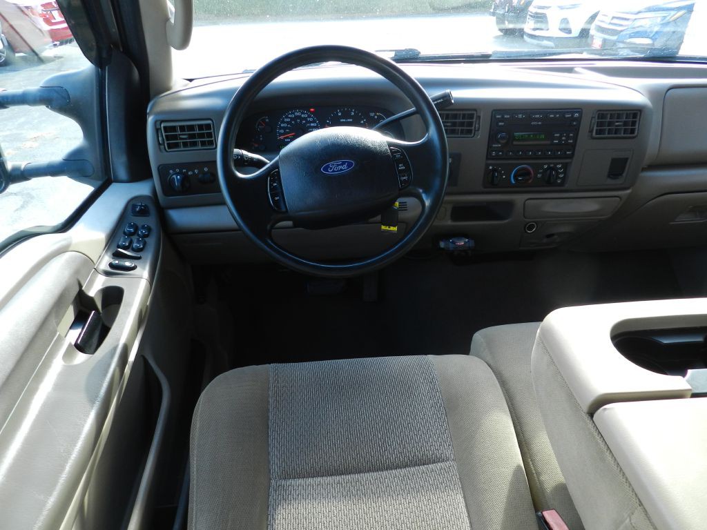 2003 Ford F-250 Image 9
