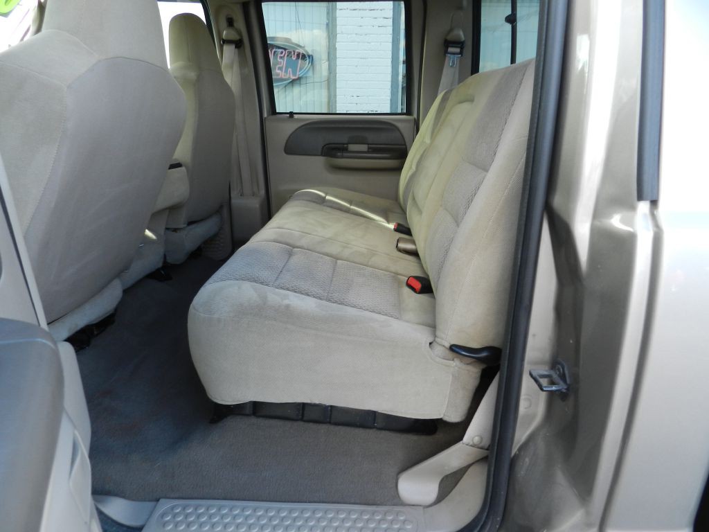 2003 Ford F-250 Image 10
