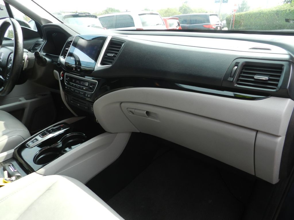 2016 Honda Pilot Image 15