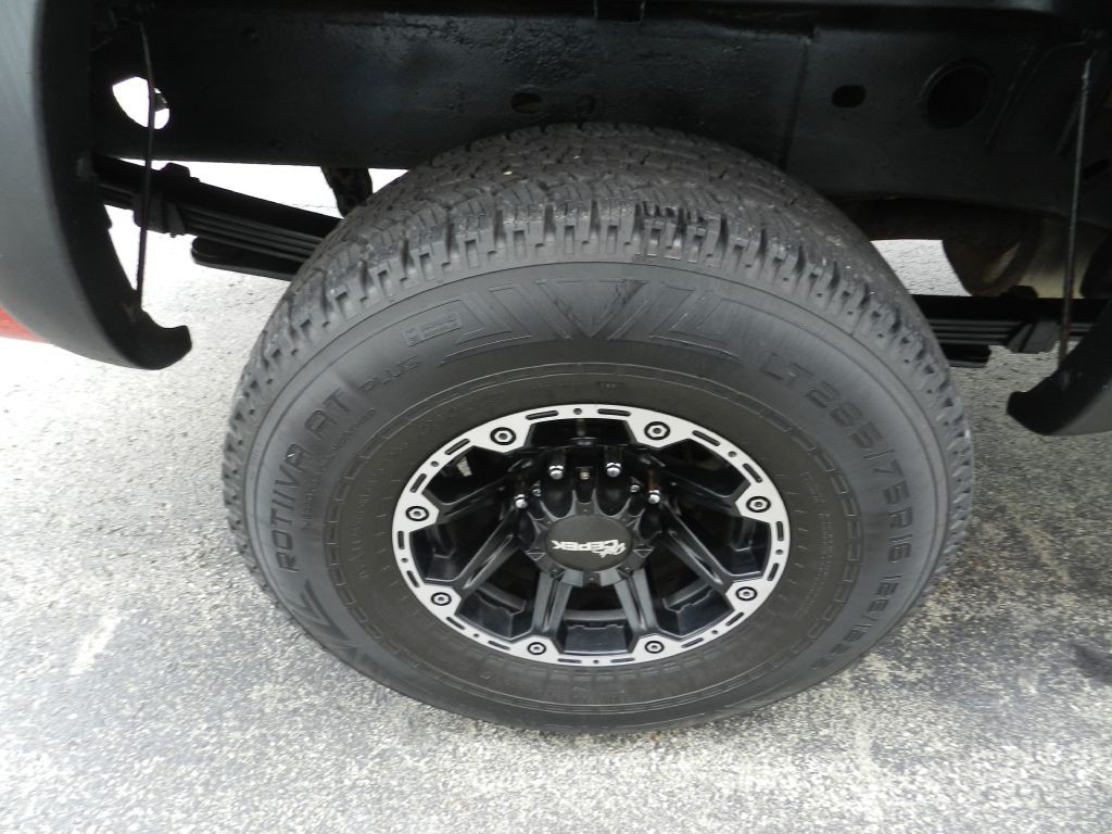 2005 Chevrolet Silverado 1500 Image 18