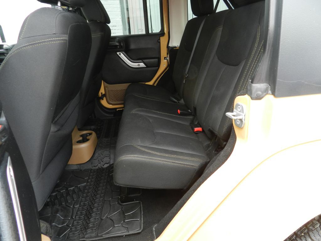 2014 Jeep Wrangler Unlimited Image 10