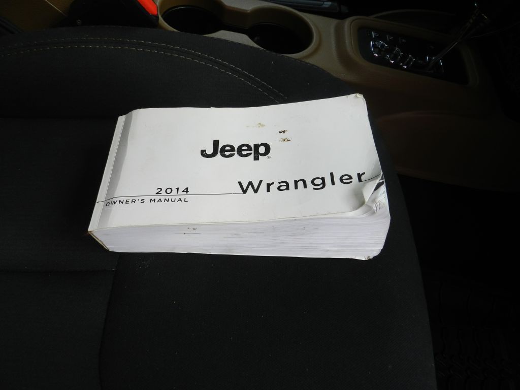 2014 Jeep Wrangler Unlimited Image 14