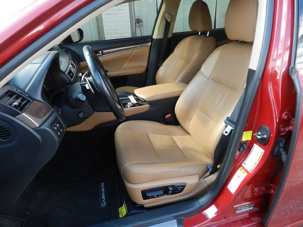 2013 Lexus GS Image 2