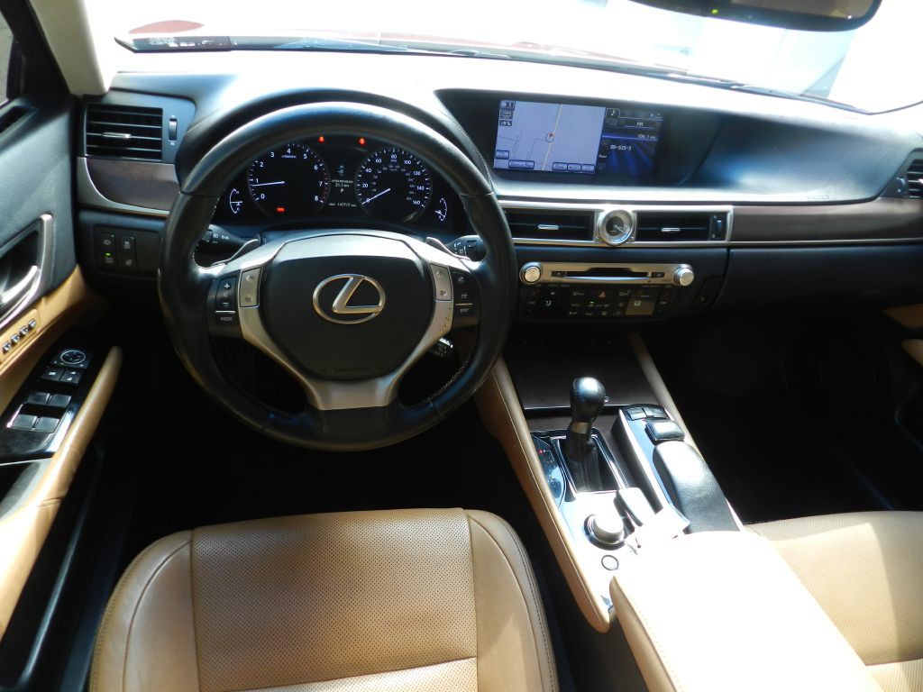 2013 Lexus GS Image 9