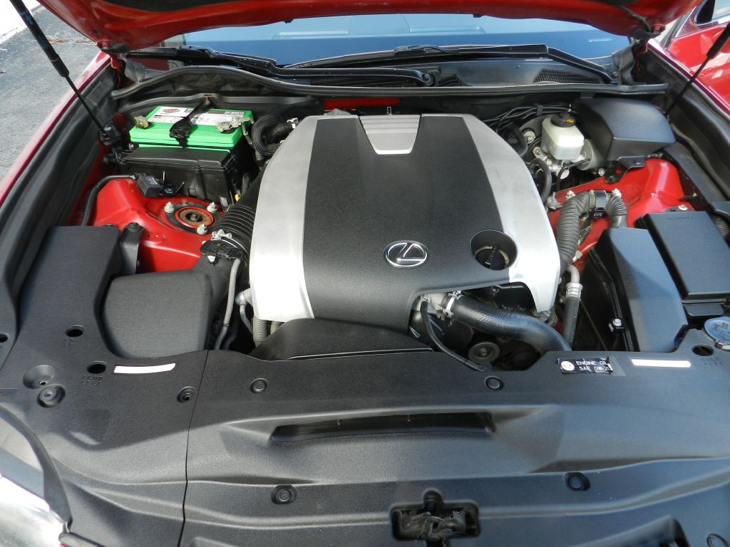 2013 Lexus GS Image 18