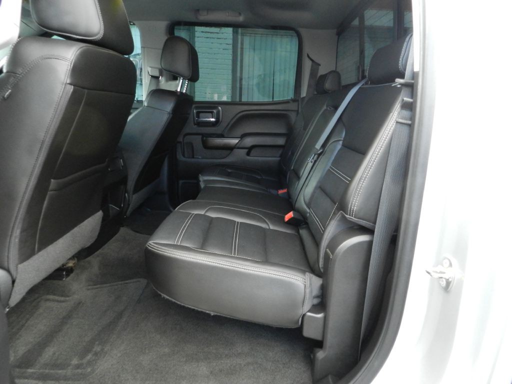 2018 GMC Sierra Image 10