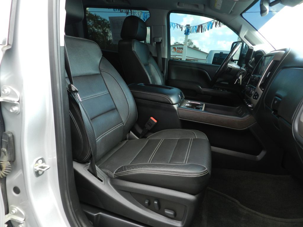 2018 GMC Sierra Image 11
