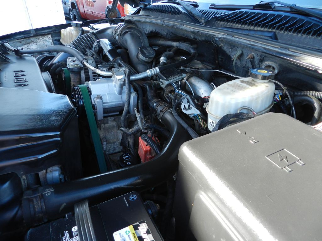 2004 GMC Sierra Image 21