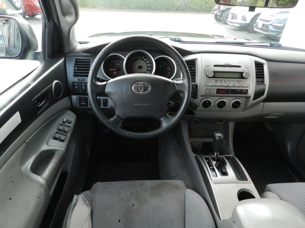 2007 Toyota Tacoma Image 9