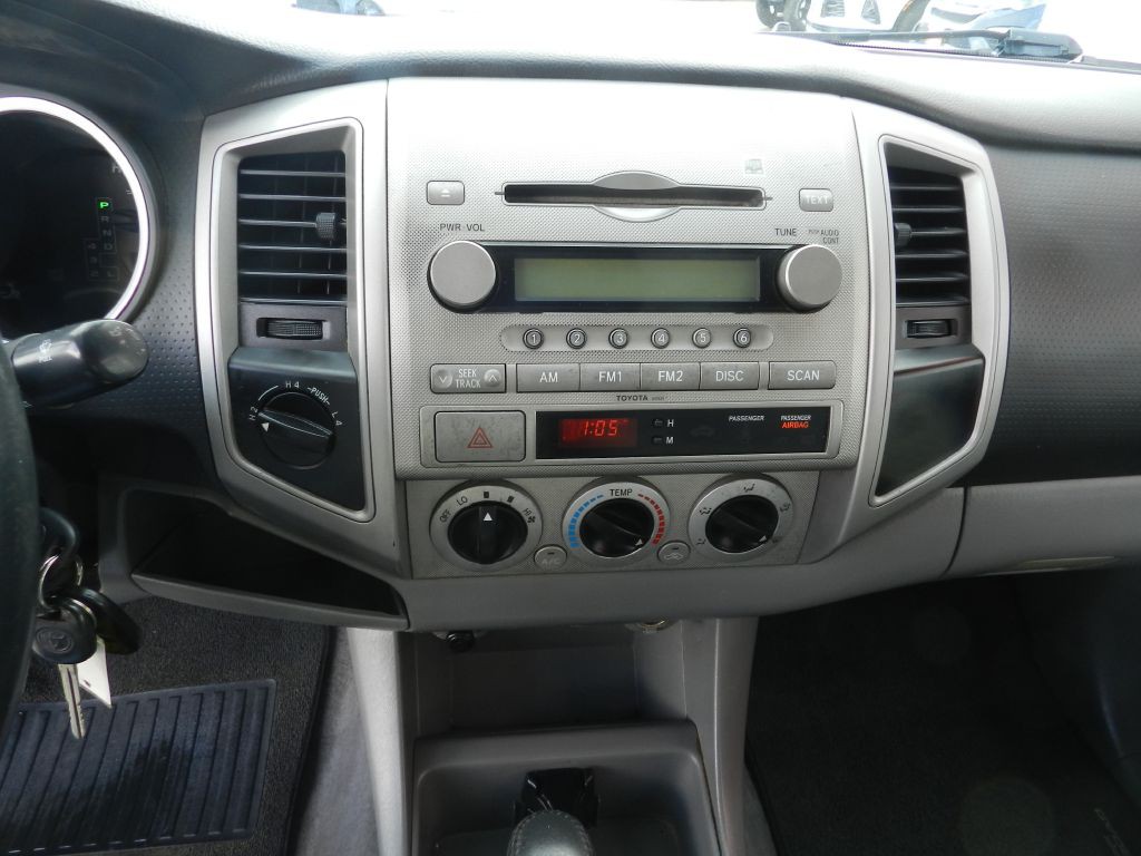 2007 Toyota Tacoma Image 17