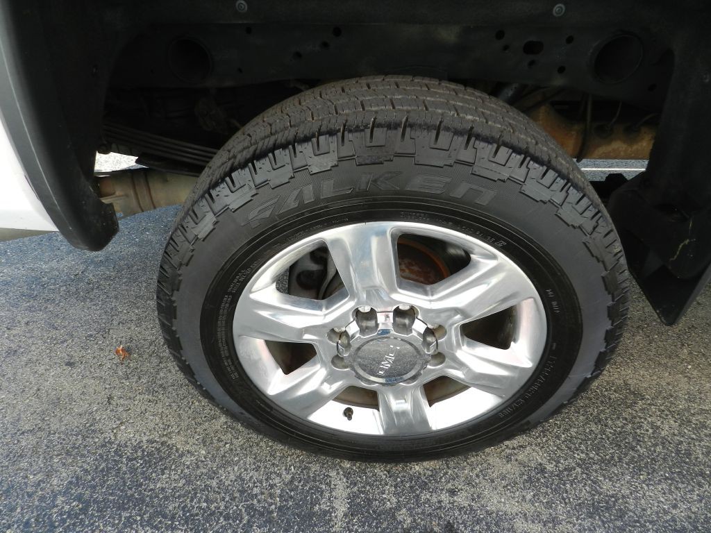 2017 GMC Sierra Image 23