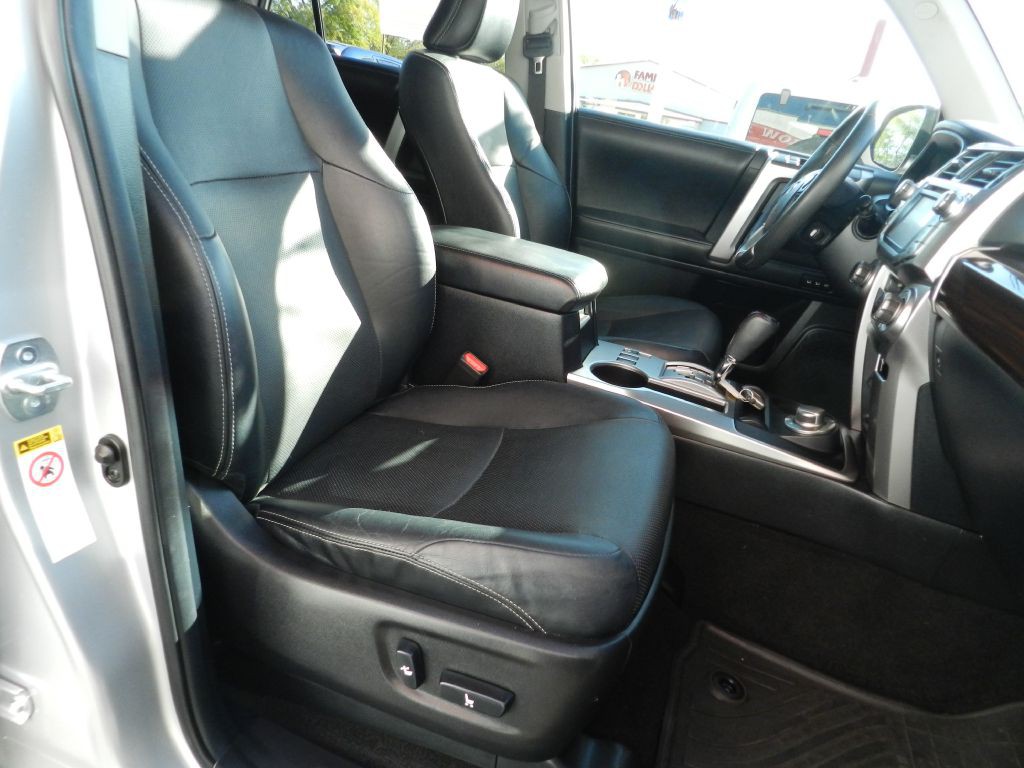 2014 Toyota 4Runner Image 11