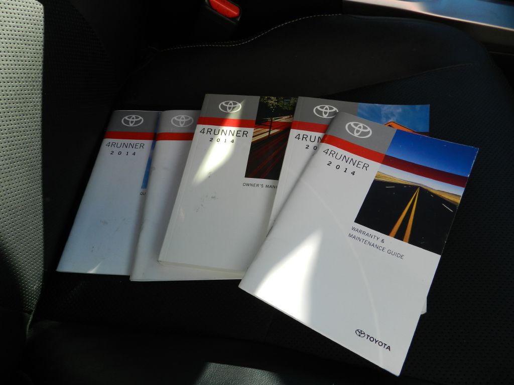 2014 Toyota 4Runner Image 14