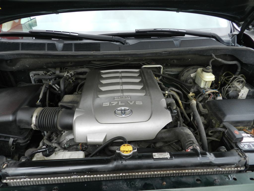 2010 Toyota Sequoia Image 22