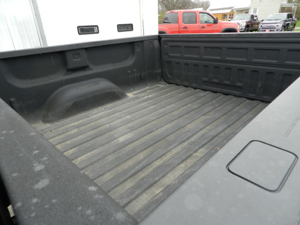 2017 Chevrolet Silverado 1500 Image 19