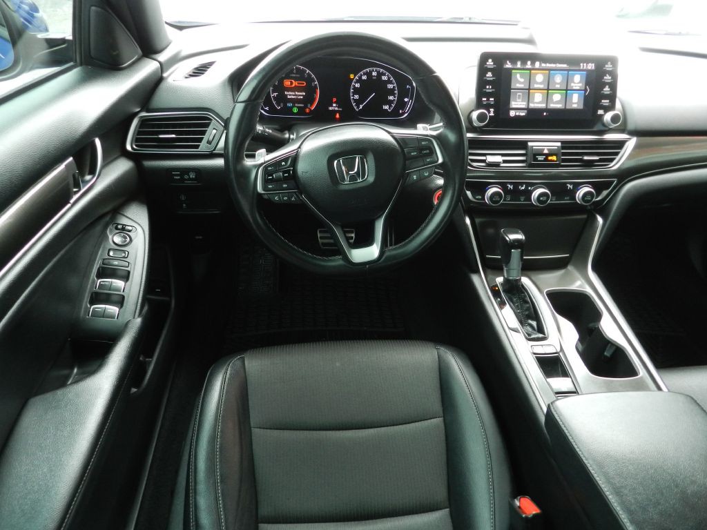 2018 Honda Accord Image 9