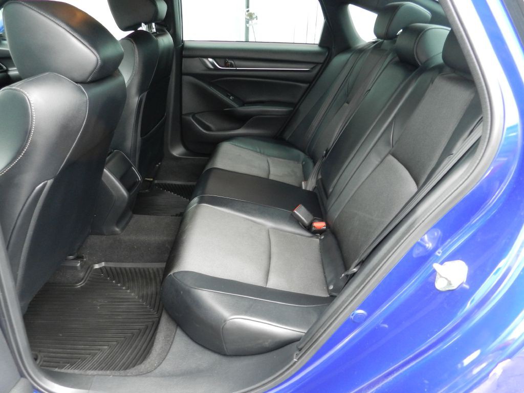 2018 Honda Accord Image 10