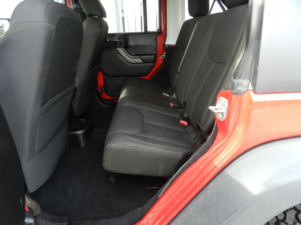 2014 Jeep Wrangler Unlimited Image 10