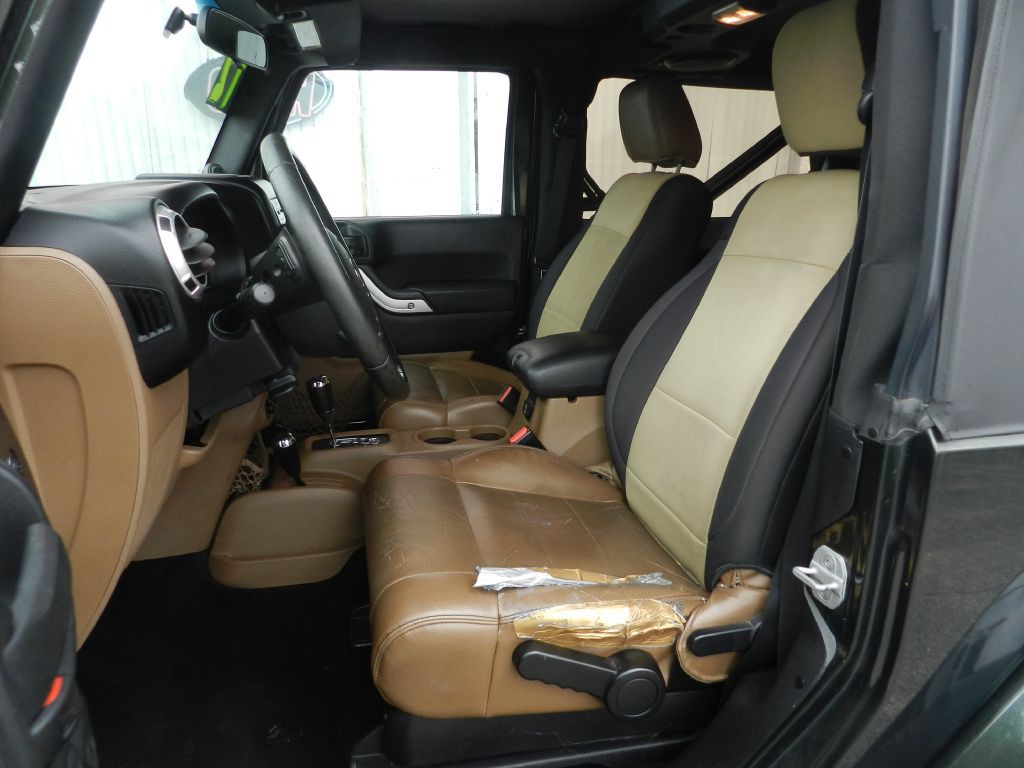 2012 Jeep Wrangler Image 2