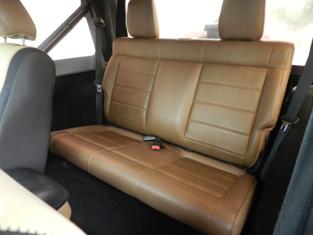 2012 Jeep Wrangler Image 10