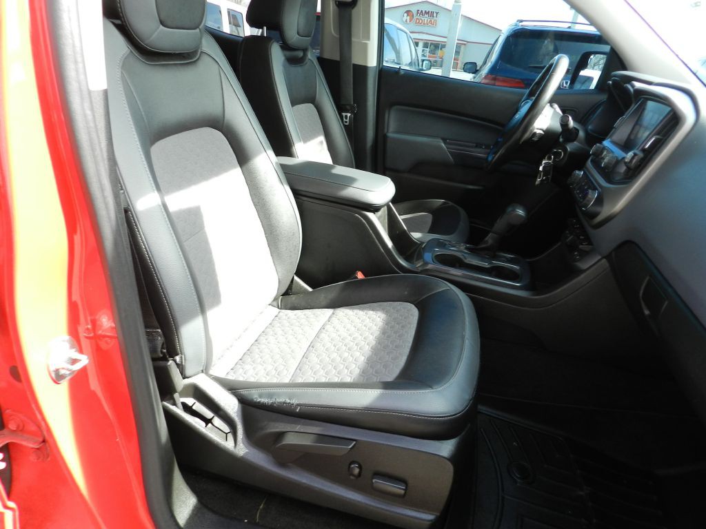 2017 Chevrolet Colorado Image 11