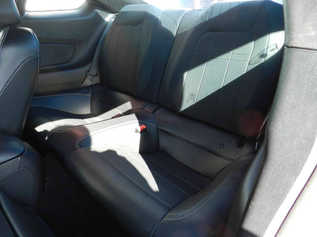 2019 Ford Mustang Image 10