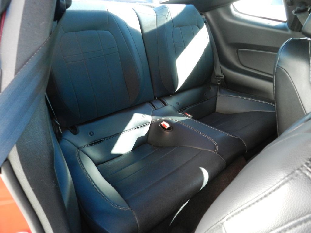 2019 Ford Mustang Image 12