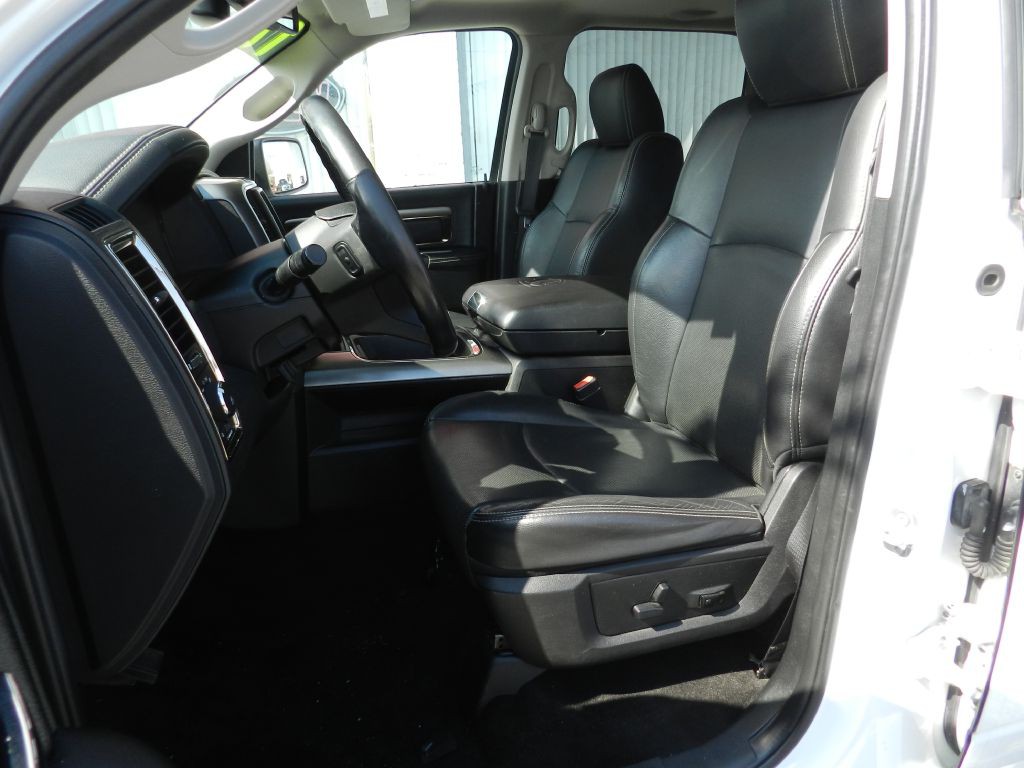 2017 RAM 1500 Image 2