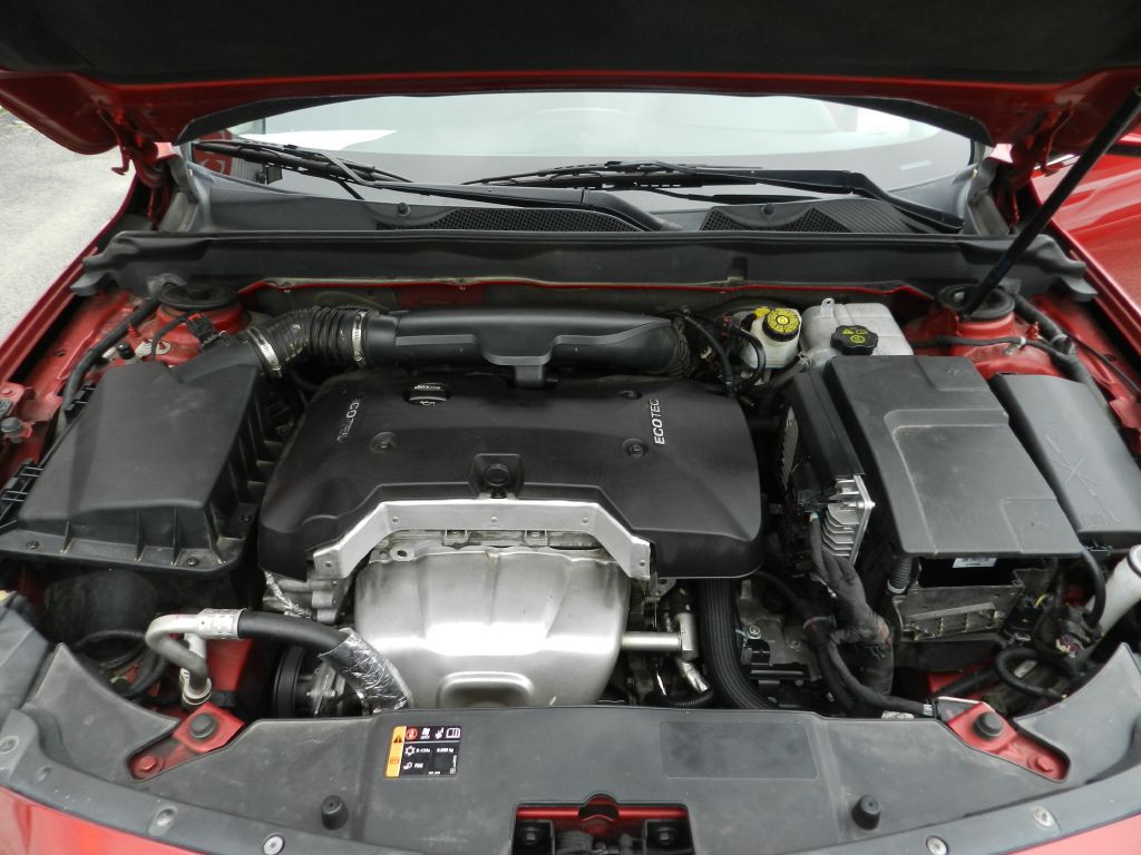 2013 Chevrolet Malibu Image 18