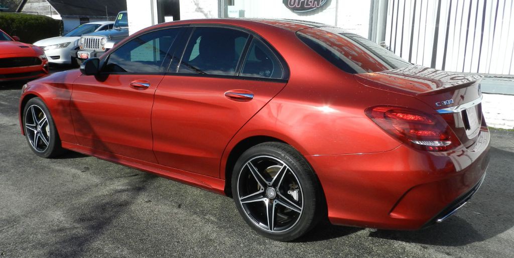 2016 Mercedes-Benz C-Class Image 8