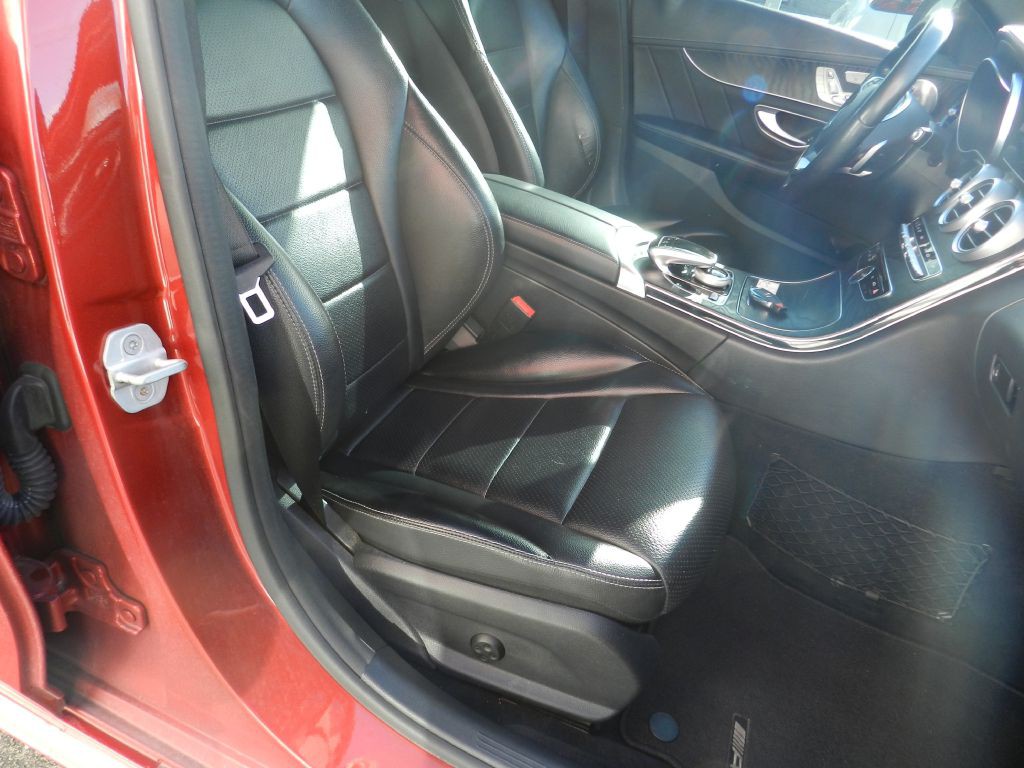 2016 Mercedes-Benz C-Class Image 11