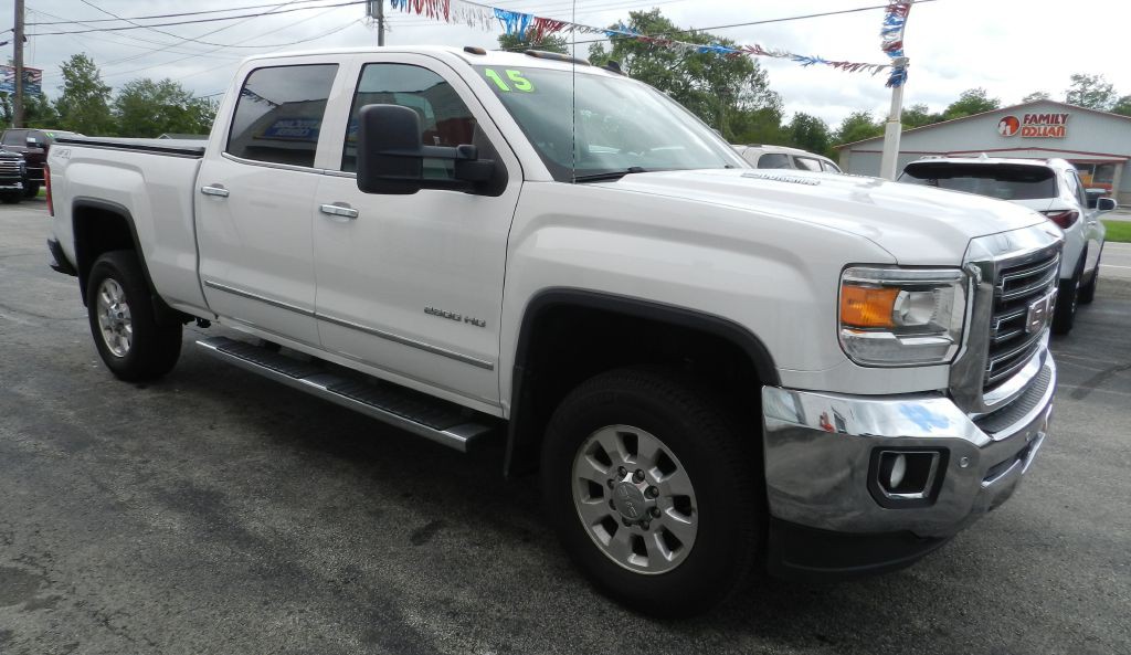 2015 GMC Sierra Image 5