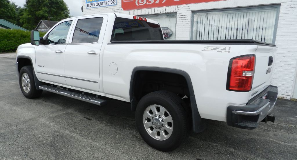 2015 GMC Sierra Image 8