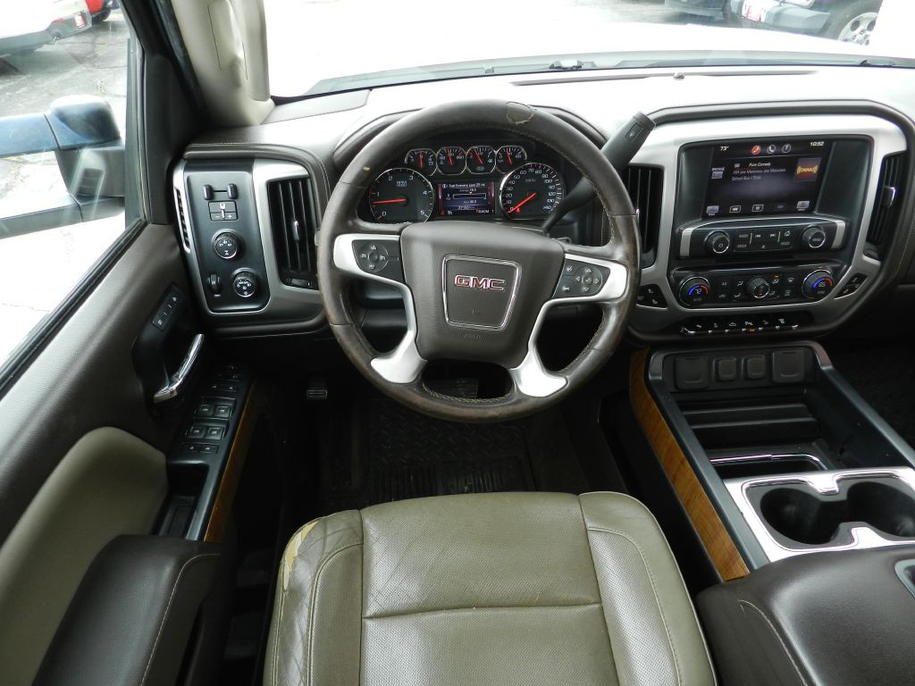 2015 GMC Sierra Image 9