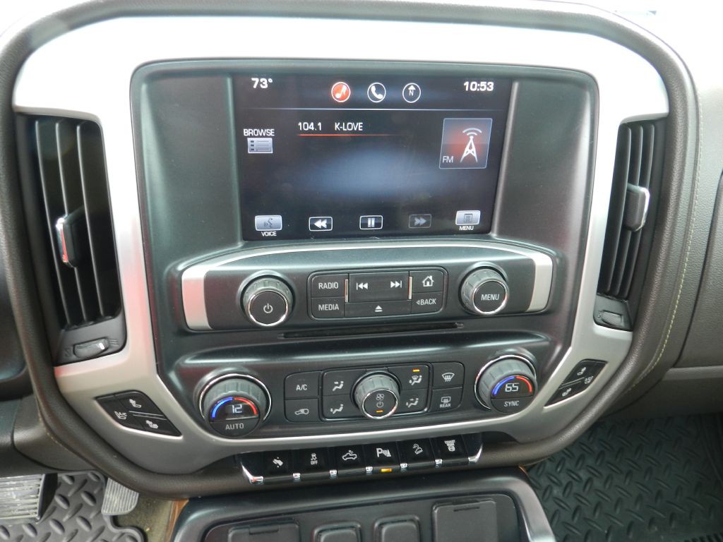 2015 GMC Sierra Image 17
