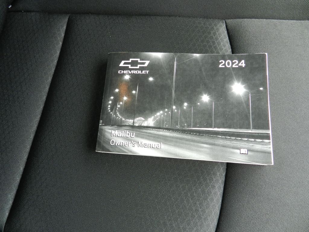 2024 Chevrolet Malibu Image 14