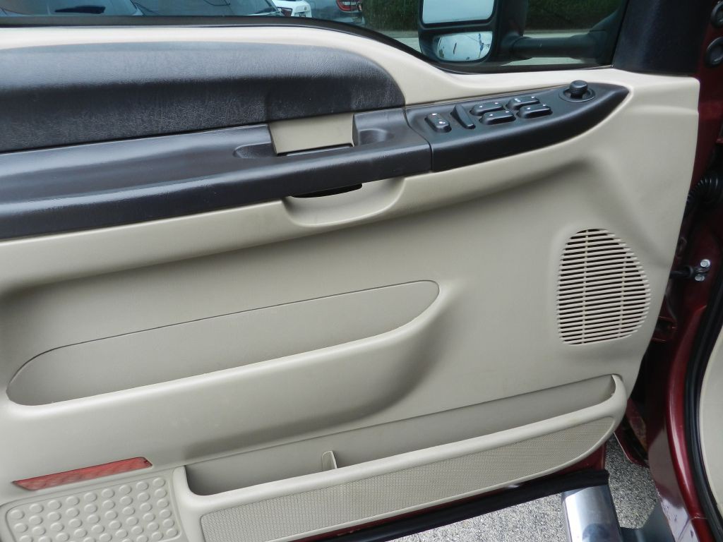 2006 Ford F-250 Image 16