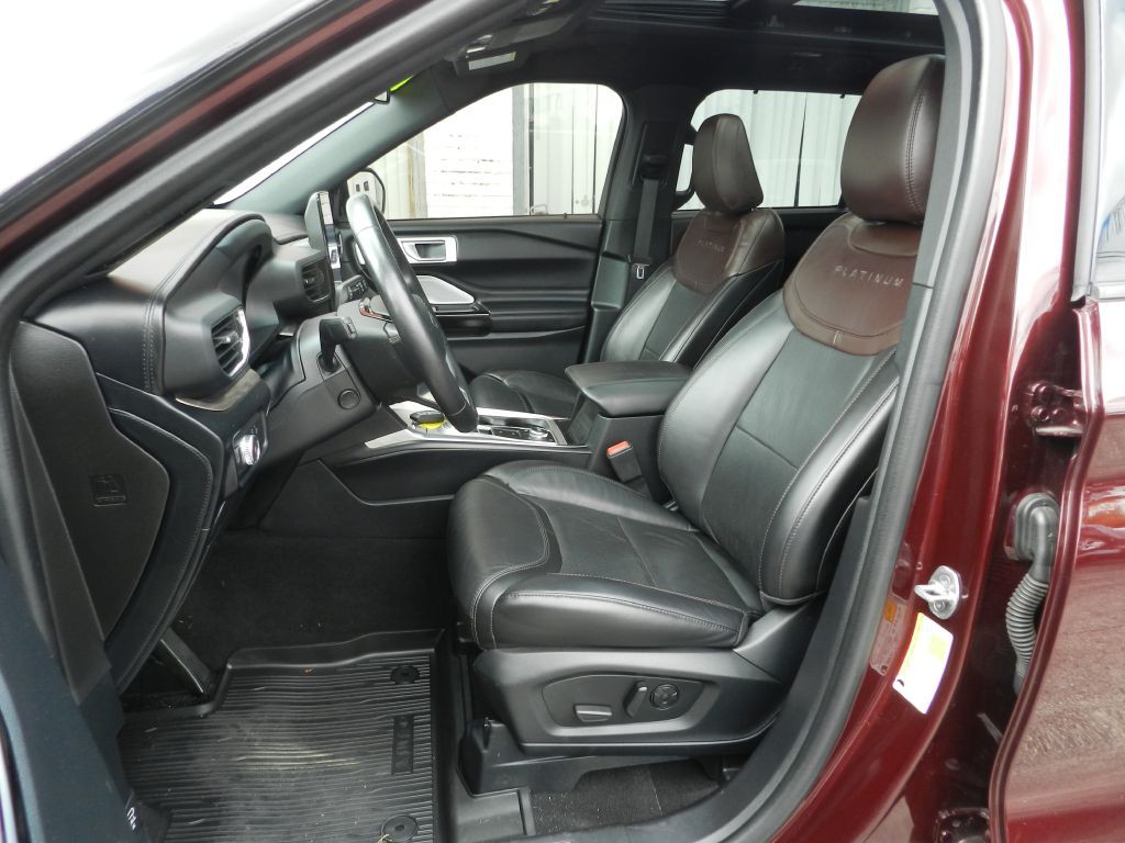 2022 Ford Explorer Image 2