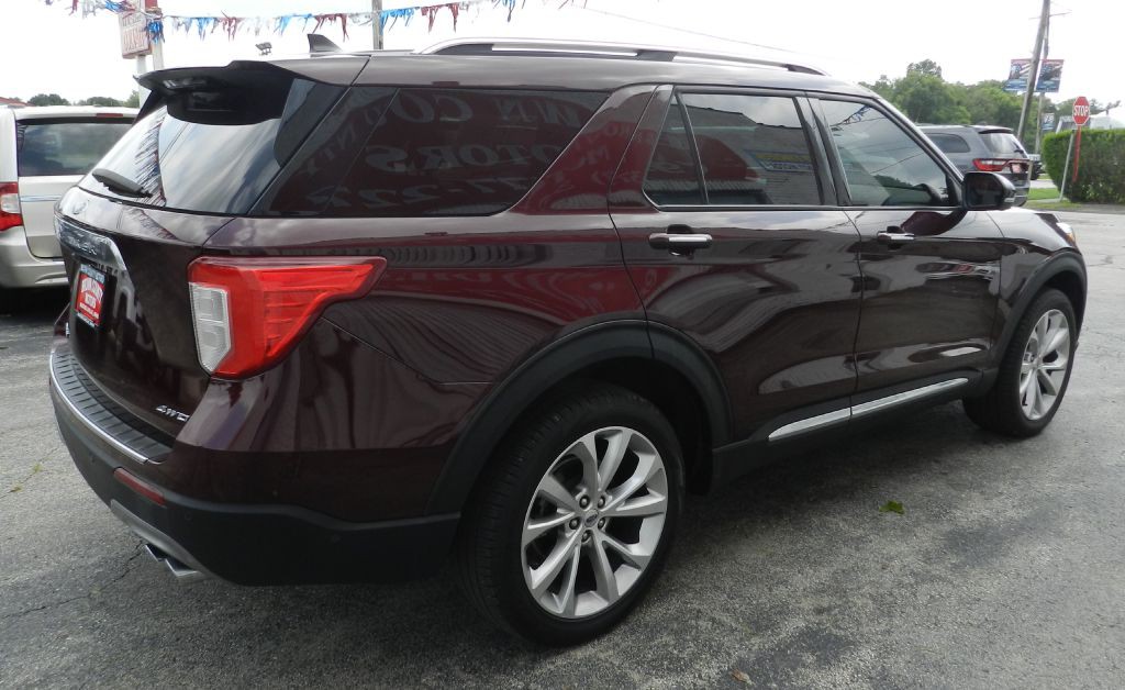 2022 Ford Explorer Image 6